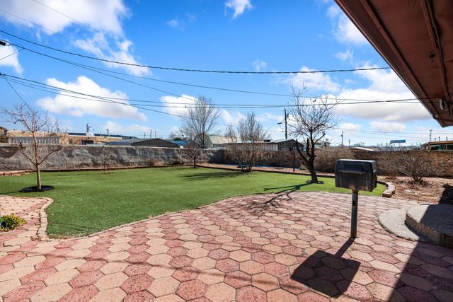 1216 N 2nd Street, Grants, NM 87020