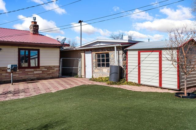 1216 N 2nd Street, Grants, NM 87020