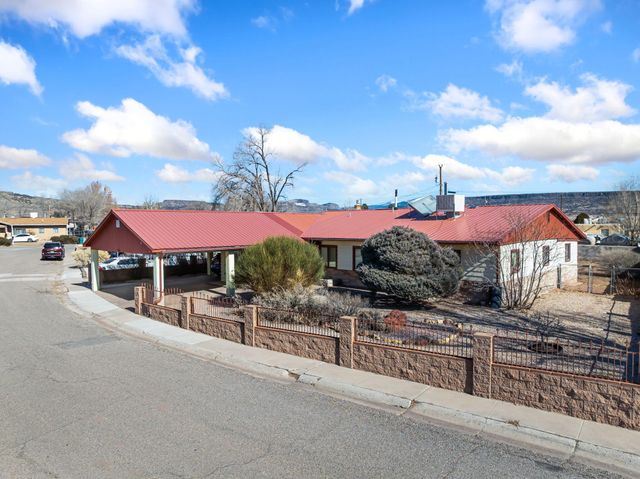 1216 N 2nd Street, Grants, NM 87020