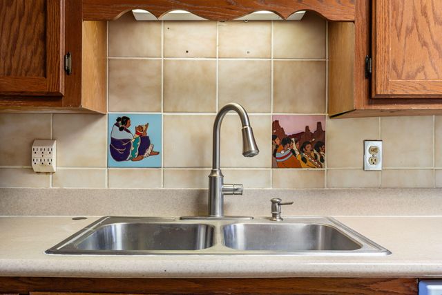 1216 N 2nd Street, Grants, NM 87020