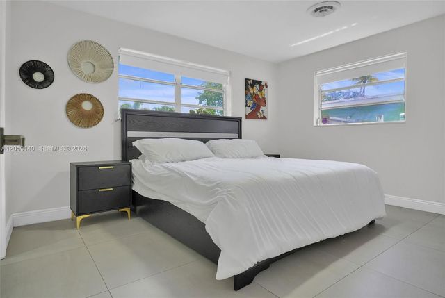 3338 Cleveland Street, Hollywood, FL 33021