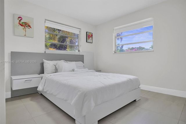 3338 Cleveland Street, Hollywood, FL 33021