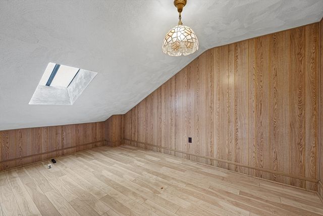 867 E. Broadway, Boston, MA 02127