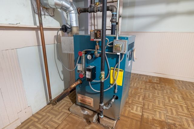 867 E. Broadway, Boston, MA 02127