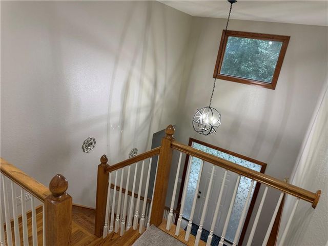 5904 Albervan Street, Shawnee, KS 66216