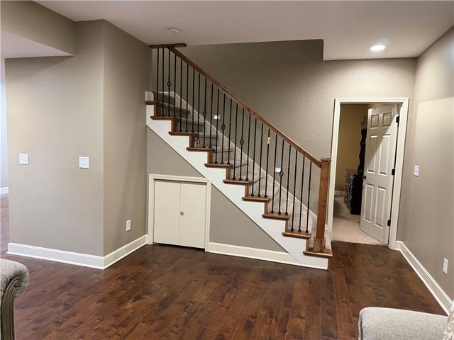 5904 Albervan Street, Shawnee, KS 66216