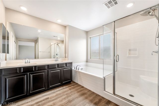 900 Lotus Falls Street, Henderson, NV 89052