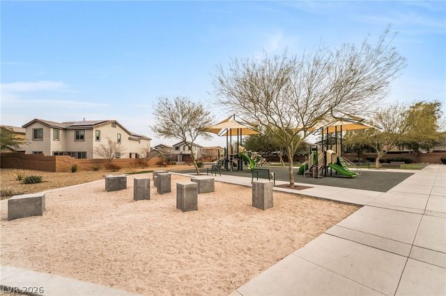 900 Lotus Falls Street, Henderson, NV 89052