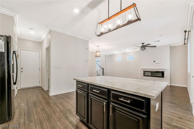 900 Lotus Falls Street, Henderson, NV 89052