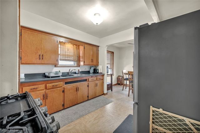 6311 Laverne Avenue, Parma, OH 44129