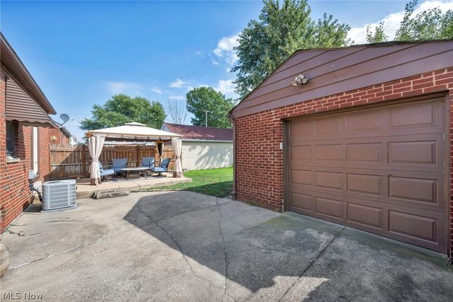 6311 Laverne Avenue, Parma, OH 44129