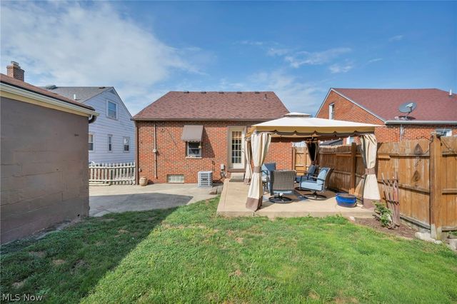 6311 Laverne Avenue, Parma, OH 44129