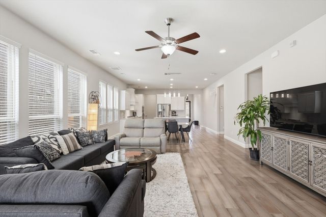 3424 Poinsettia Way, Irving, TX 75038