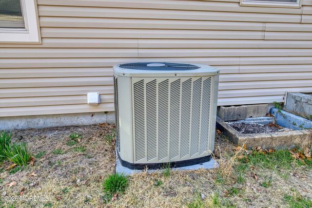 237 Leswing Drive, Brick, NJ 08723