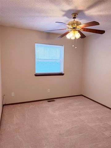 620 W Adams Street, Purcell, OK 73080