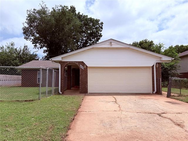 620 W Adams Street, Purcell, OK 73080