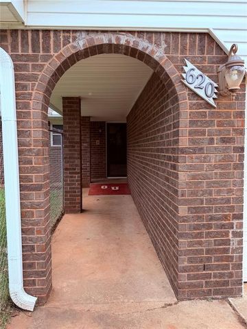 620 W Adams Street, Purcell, OK 73080
