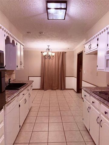 620 W Adams Street, Purcell, OK 73080