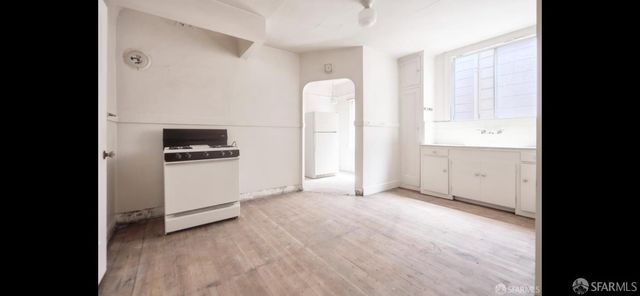 1055 Cayuga Avenue, San Francisco, CA 94112