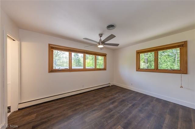 7969 Dines Road, Russell, OH 44072