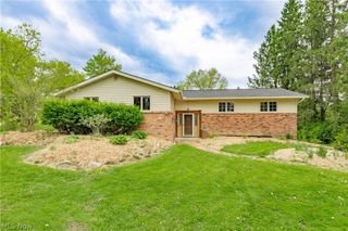 7969 Dines Road, Russell, OH 44072