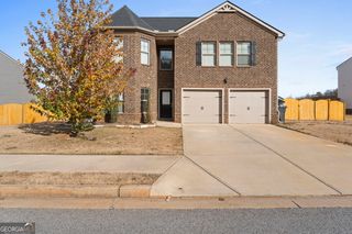 165 Twin Lakes Drive, Covington, GA 30016