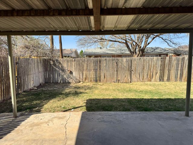 5422 33rd Street, Lubbock, TX 79407