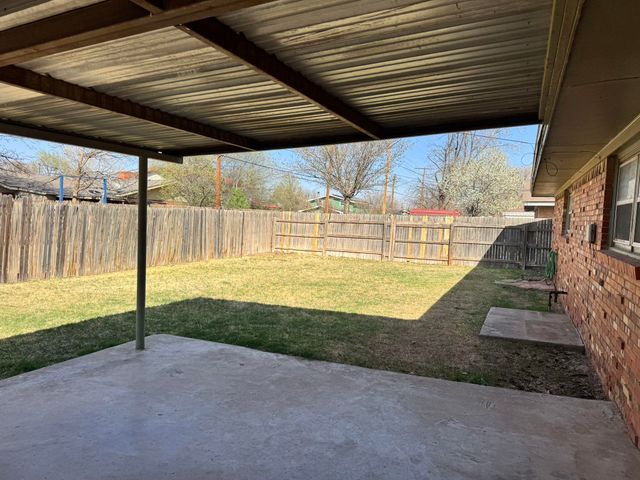 5422 33rd Street, Lubbock, TX 79407