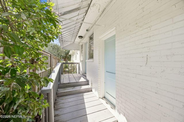 1655 CHALLEN Avenue, Jacksonville, FL 32205