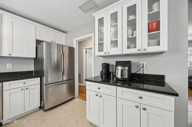 1655 CHALLEN Avenue, Jacksonville, FL 32205