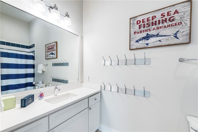 125 Fish Hook Lane, Port Aransas, TX 78373