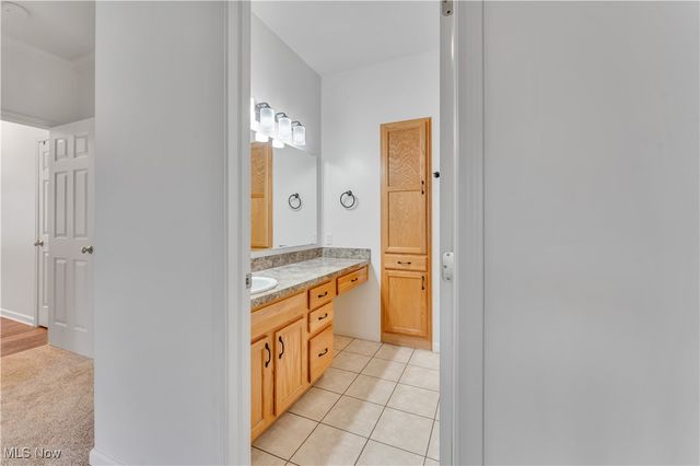 24 Hunters Woods Boulevard D, Canfield, OH 44406