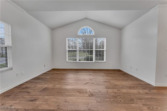 24 Hunters Woods Boulevard D, Canfield, OH 44406