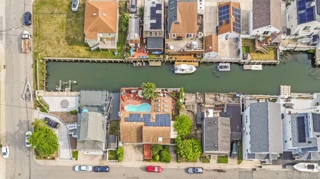 664 Arthur Street, Baldwin, NY 11510