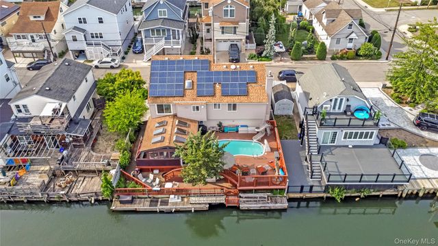 664 Arthur Street, Baldwin, NY 11510