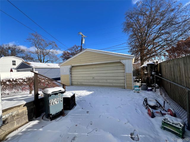 27320 Delton Street, Madison Heights, MI 48071