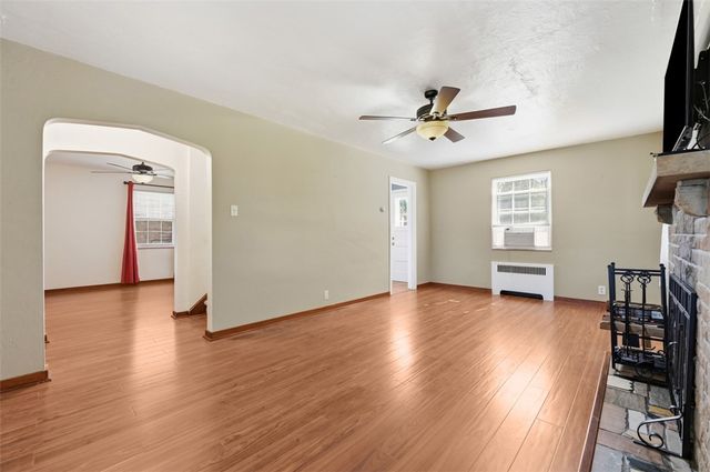919 Tropical Ave, Beechview, PA 15216