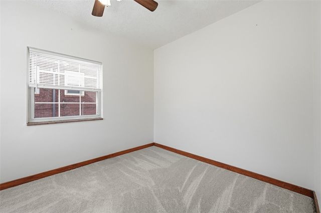 919 Tropical Ave, Beechview, PA 15216