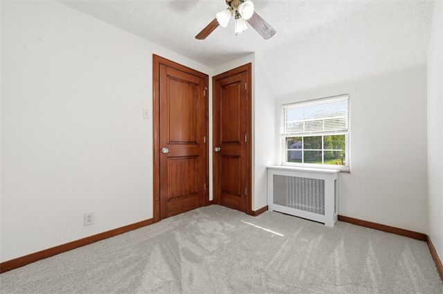 919 Tropical Ave, Beechview, PA 15216