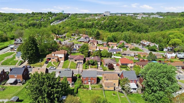 919 Tropical Ave, Beechview, PA 15216