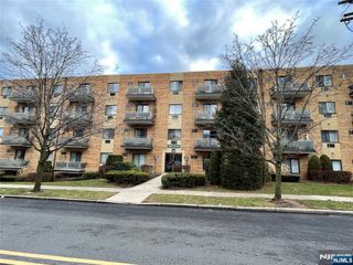 100 2nd Street 412, Hackensack, NJ 07601