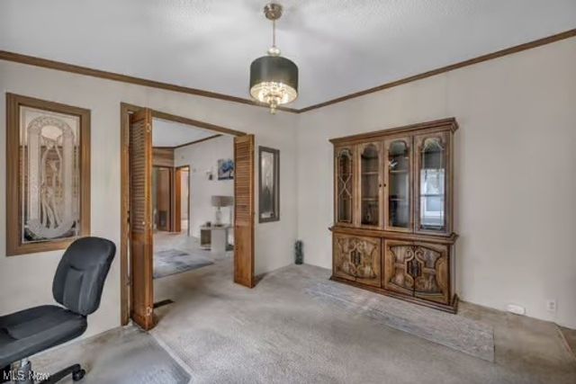 275 Ashwood Drive, Elyria, OH 44035