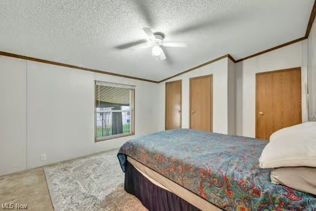 275 Ashwood Drive, Elyria, OH 44035