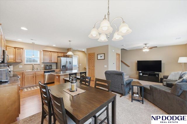 3006 Nakoma Lane, Carter Lake, IA 51510