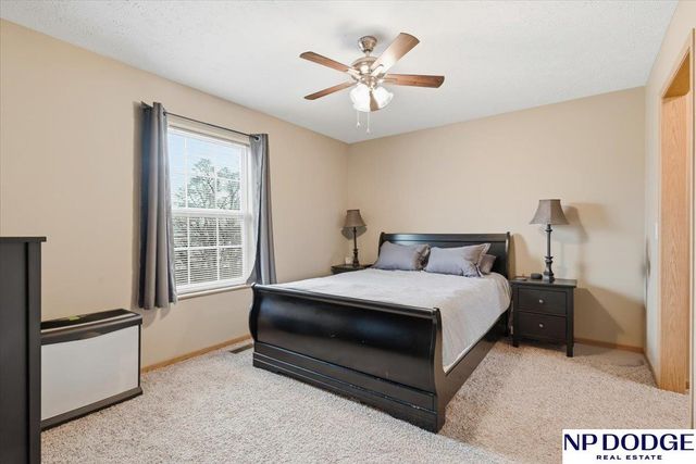 3006 Nakoma Lane, Carter Lake, IA 51510