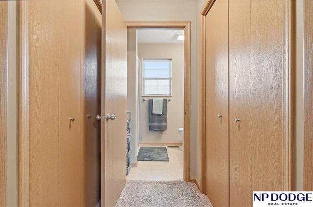 3006 Nakoma Lane, Carter Lake, IA 51510