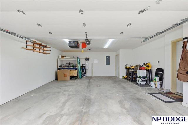 3006 Nakoma Lane, Carter Lake, IA 51510