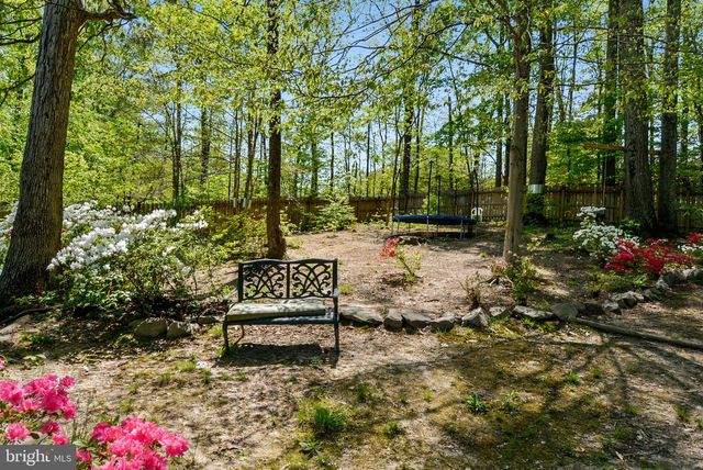 18600 CABIN ROAD, Triangle, VA 22172