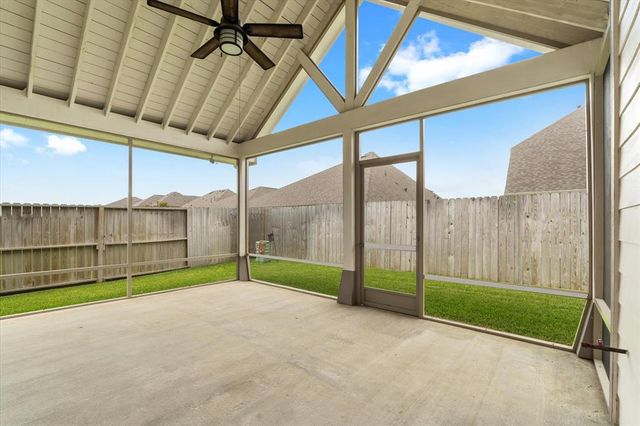 106 Comal Drive, Baytown, TX 77523