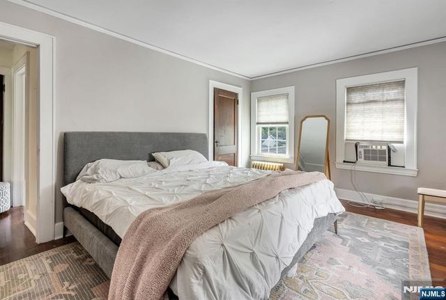19 Christopher Place, Ridgewood, NJ 07450